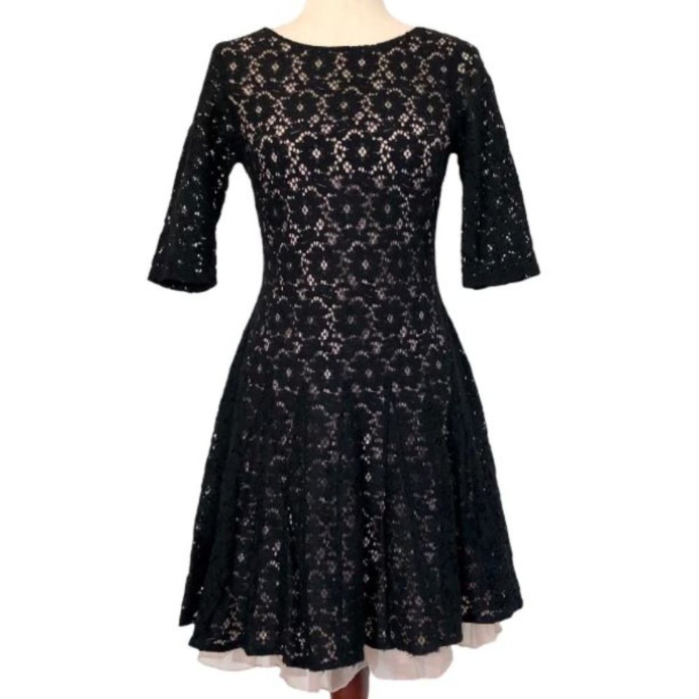Betsey Johnson Fit & Flare Skater Dress Black Lace over Cream/Beige Size M-L